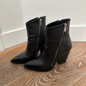 Kooples pointed leather boots zippers 37